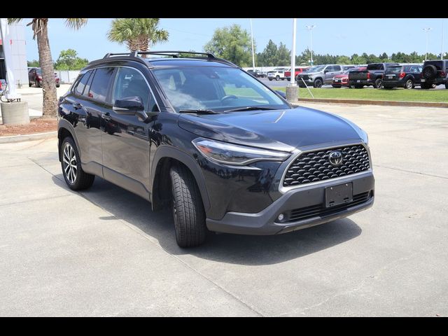 2022 Toyota Corolla Cross XLE