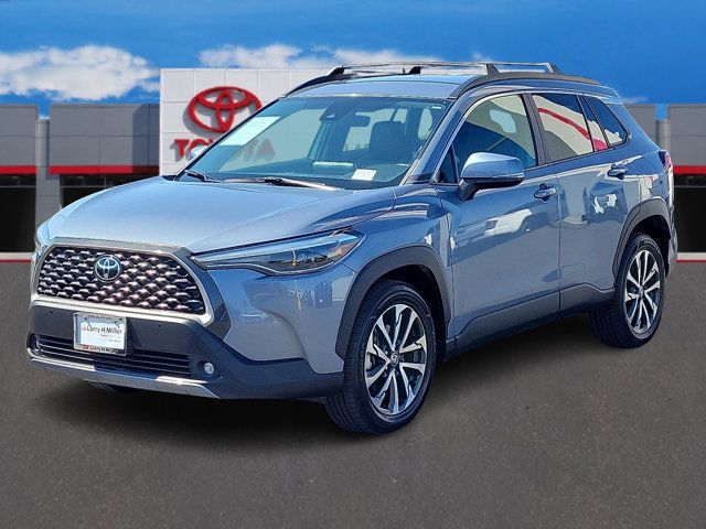 2022 Toyota Corolla Cross XLE