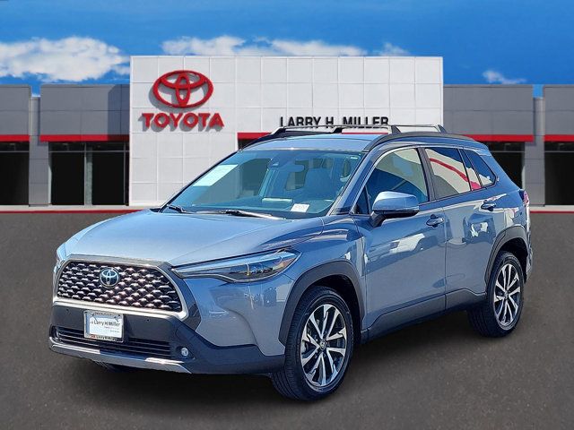 2022 Toyota Corolla Cross XLE