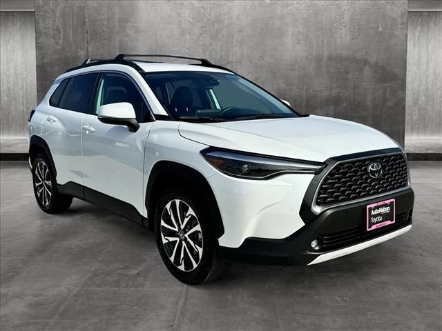 2022 Toyota Corolla Cross XLE