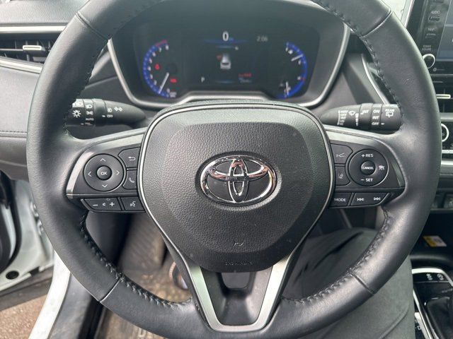 2022 Toyota Corolla Cross XLE