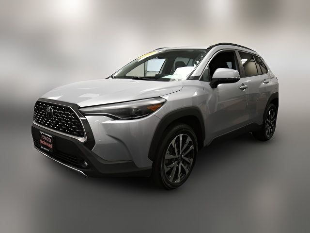 2022 Toyota Corolla Cross XLE