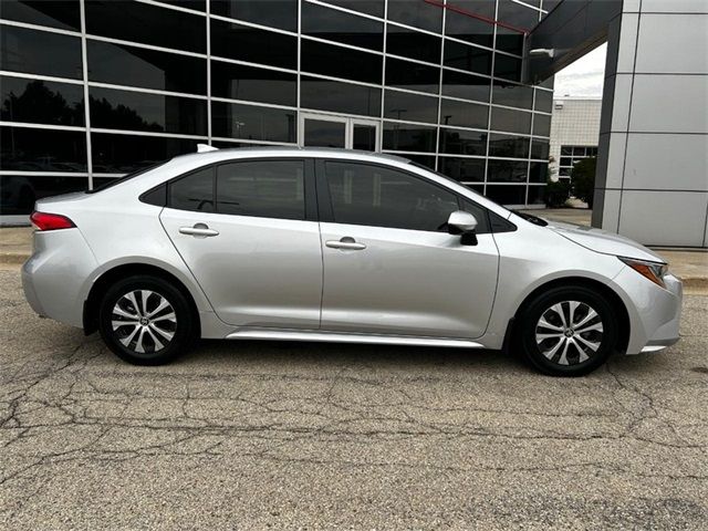 2022 Toyota Corolla Hybrid LE