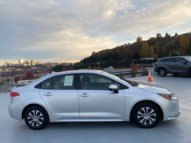 2022 Toyota Corolla Hybrid LE