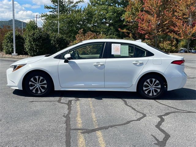 2022 Toyota Corolla Hybrid LE