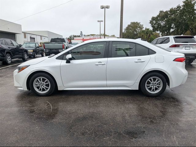 2022 Toyota Corolla Hybrid LE