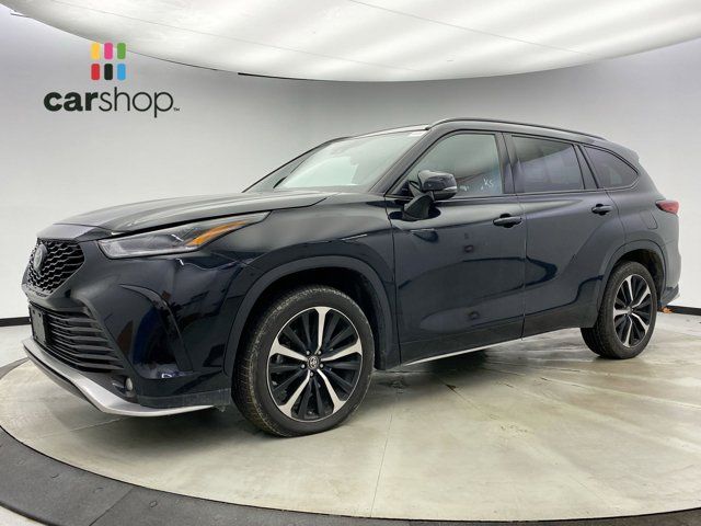 2022 Toyota Highlander XSE