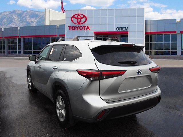 2022 Toyota Highlander Hybrid LE