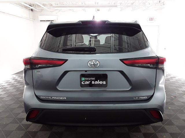 2022 Toyota Highlander LE