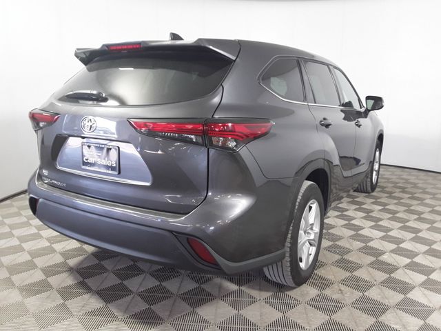 2022 Toyota Highlander L