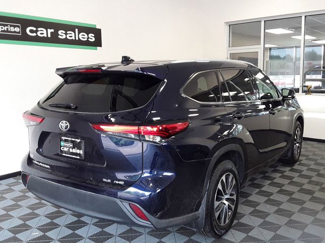 2022 Toyota Highlander XLE