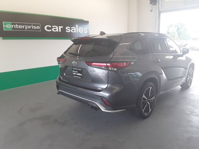 2022 Toyota Highlander XSE