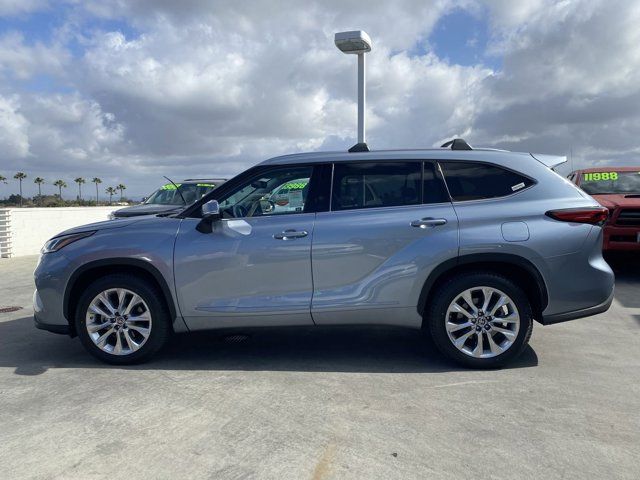 2022 Toyota Highlander Hybrid Limited