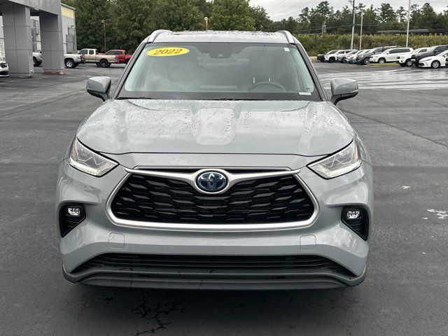 2022 Toyota Highlander Hybrid Bronze Edition