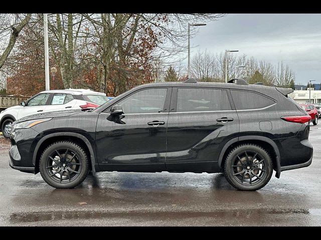 2022 Toyota Highlander Hybrid LE