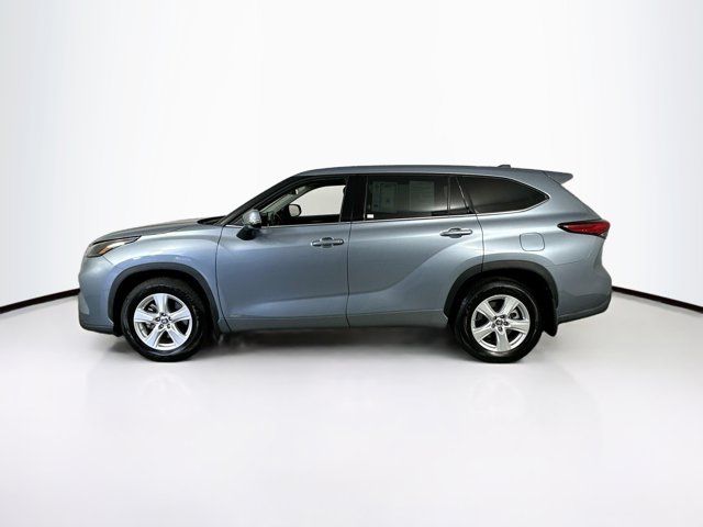 2022 Toyota Highlander Hybrid LE