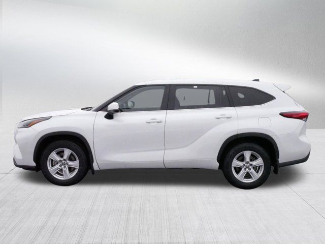 2022 Toyota Highlander Hybrid LE