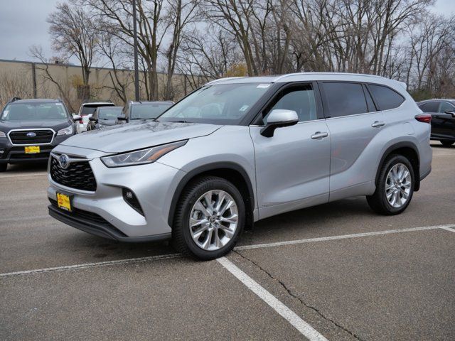 2022 Toyota Highlander Hybrid Limited