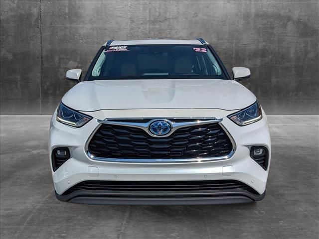 2022 Toyota Highlander Hybrid Limited