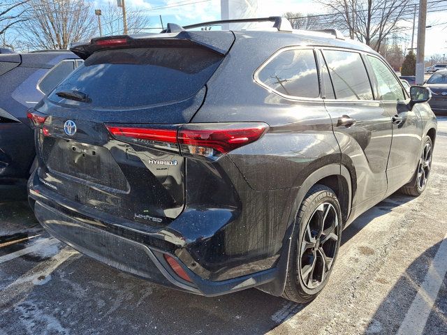 2022 Toyota Highlander Hybrid Limited