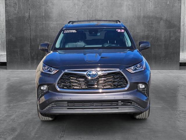 2022 Toyota Highlander Hybrid Limited