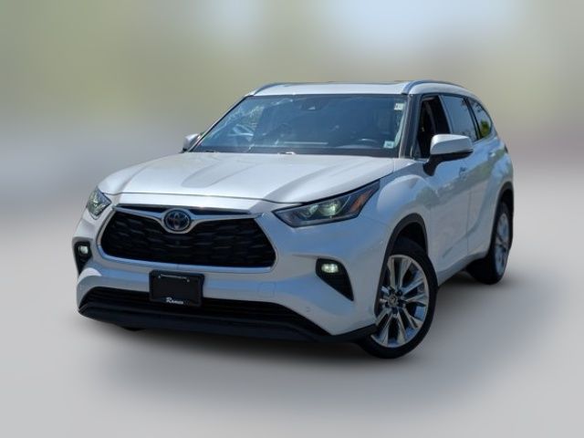 2022 Toyota Highlander Hybrid Limited