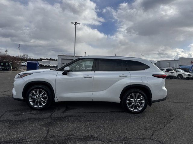 2022 Toyota Highlander Hybrid Limited