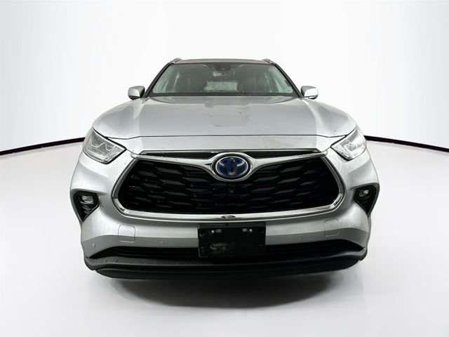 2022 Toyota Highlander Hybrid Limited