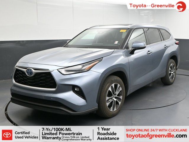 2022 Toyota Highlander Hybrid XLE