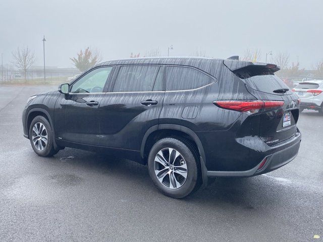 2022 Toyota Highlander Hybrid XLE