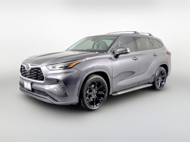 2022 Toyota Highlander L