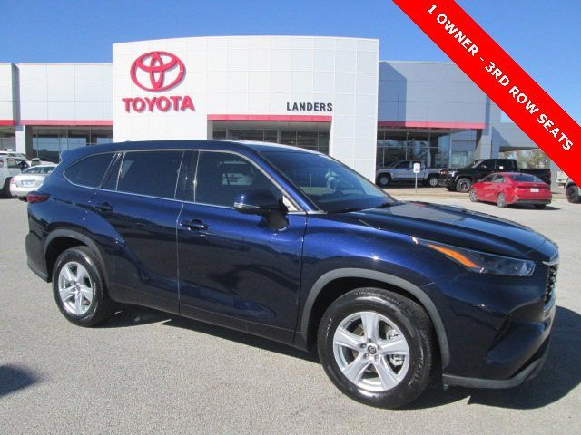 2022 Toyota Highlander L