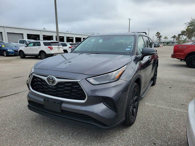 2022 Toyota Highlander L