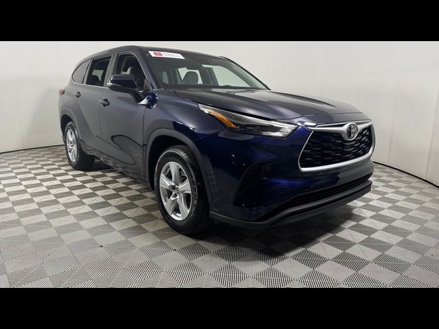 2022 Toyota Highlander L