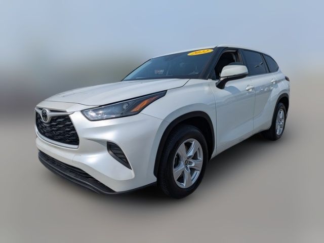2022 Toyota Highlander L