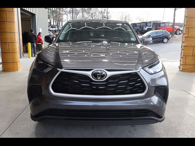 2022 Toyota Highlander L