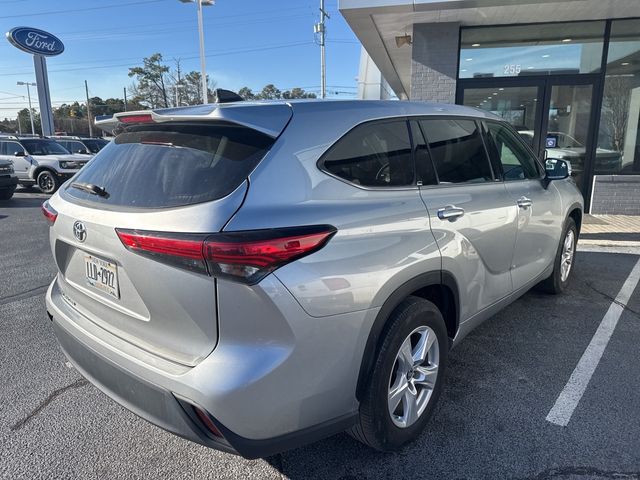 2022 Toyota Highlander L