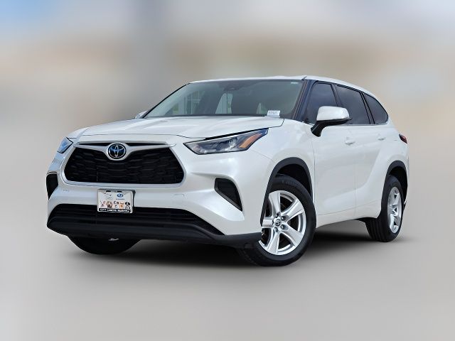 2022 Toyota Highlander L