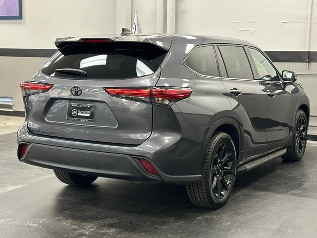 2022 Toyota Highlander L