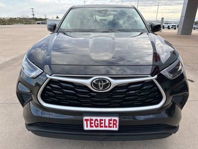 2022 Toyota Highlander L