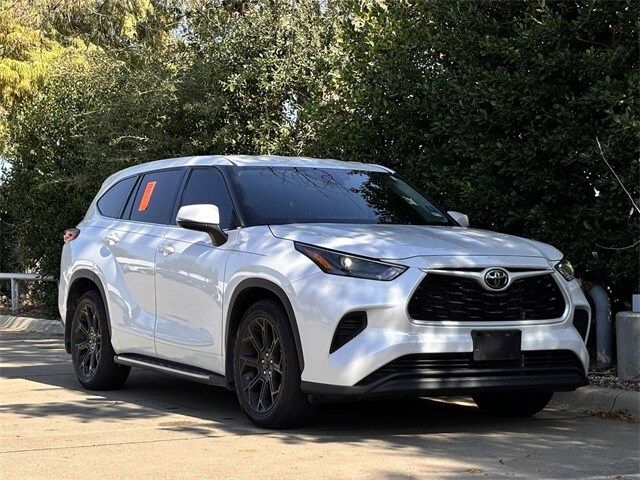 2022 Toyota Highlander L