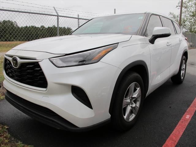 2022 Toyota Highlander L