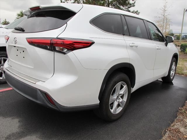 2022 Toyota Highlander L