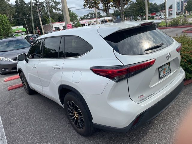 2022 Toyota Highlander L