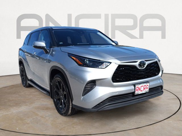 2022 Toyota Highlander L