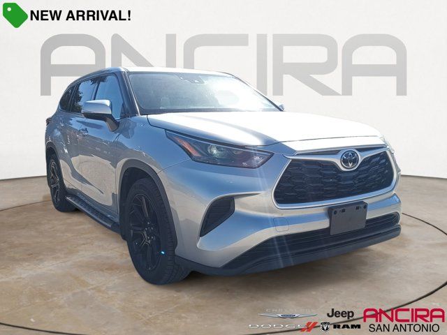 2022 Toyota Highlander L