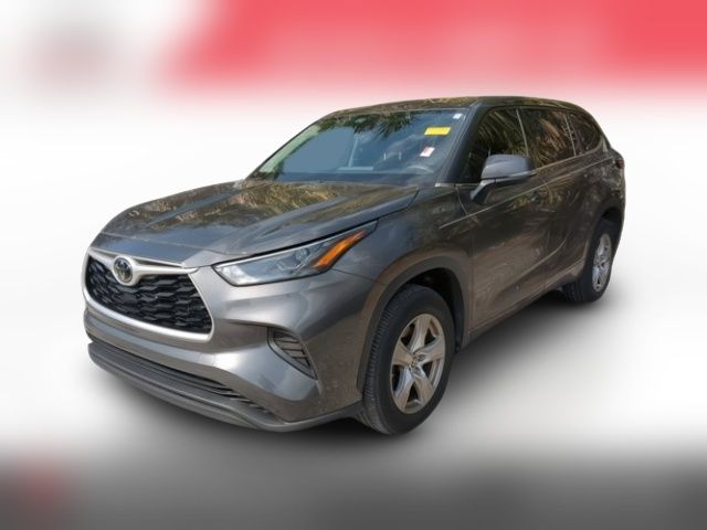 2022 Toyota Highlander L