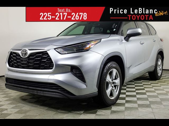 2022 Toyota Highlander L