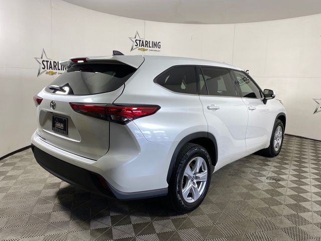 2022 Toyota Highlander L