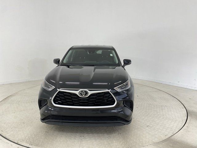 2022 Toyota Highlander L